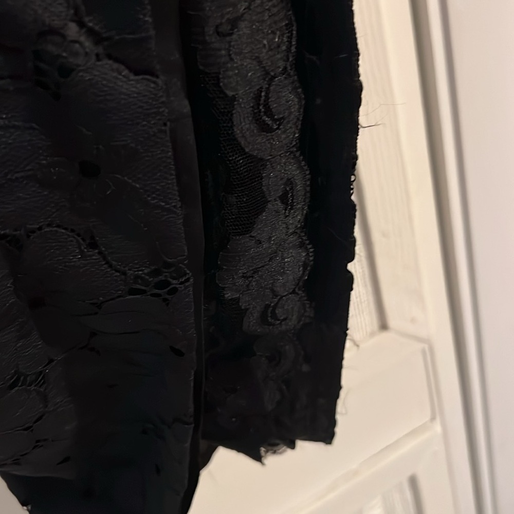 TRINA TURK NWT Black Lace Kianna Fit & Flare Dress Sz 10 - Picture 9 of 9